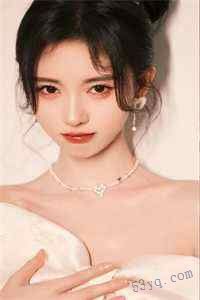 重生守村人，婶子嫂子都宠我